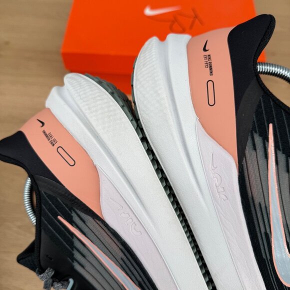 Nike Womens Winflo 9 Road Running Shoes Size 11 Black Peach Pink Active Athletic - Picture 10 of 16
